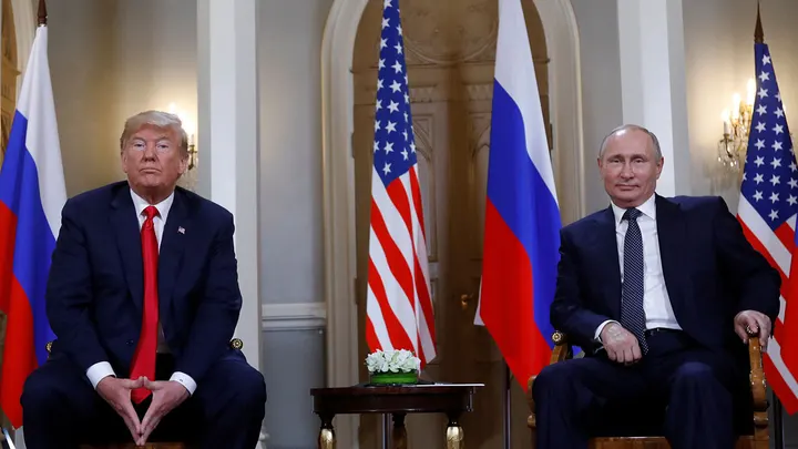 “V šestih mesecih bom ustavil šest vojn” – Trump pred današnjim srečanjem s Putinom na Aljaski