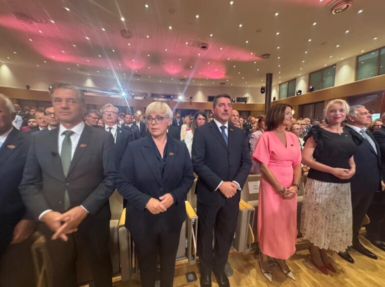 (V ŽIVO) Kateri “svetovni” voditelji se bodo udeležili Blejskega strateškega foruma?