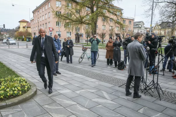(VIDEO) Nataša Pirc Musar še ne vidi obrisa bodoče koalicije