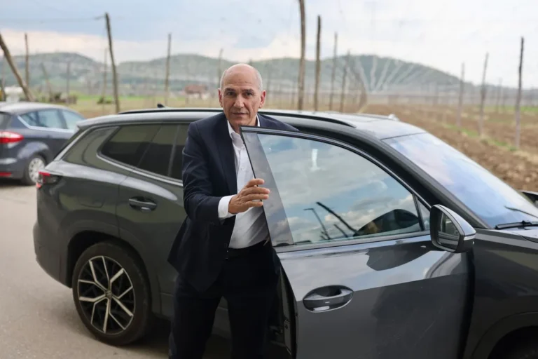 “Zelo blizu”: Žan Mahnič o tem, “kako blizu je četrta Janševa vlada”