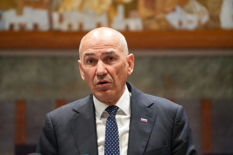 (V ŽIVO) Janša po četrti premierski mandat – Bo, po letih vodenja vlade, presegel Janeza Drnovška?