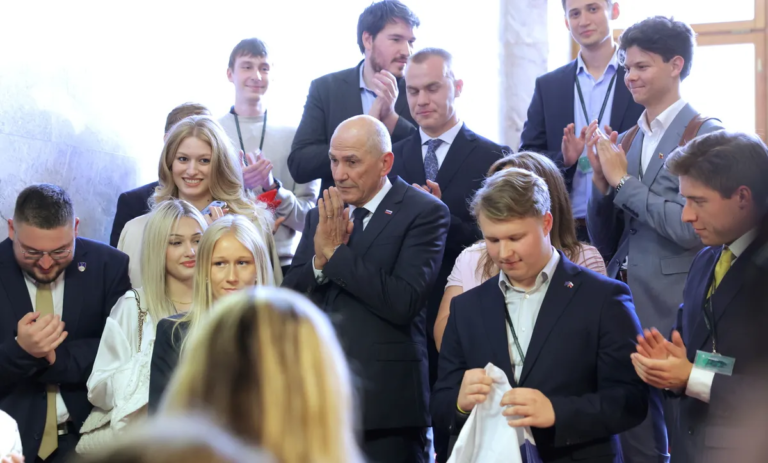 Voices of Israel: “Nerazdružljive vezi med Slovenijo in Izraelom” – Izraelski zunanji minister Gideon Sar se “veseli sodelovanja” z Janezom Janšo