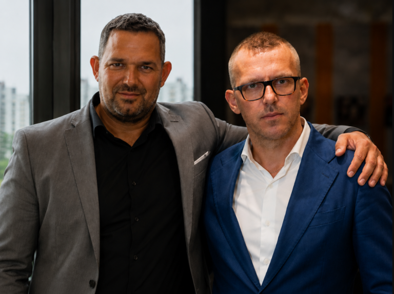 Klukec d.o.o. – Podjete Borisa Mijića z novo dejavnostjo reje kamel roma v roke Roka Snežiča