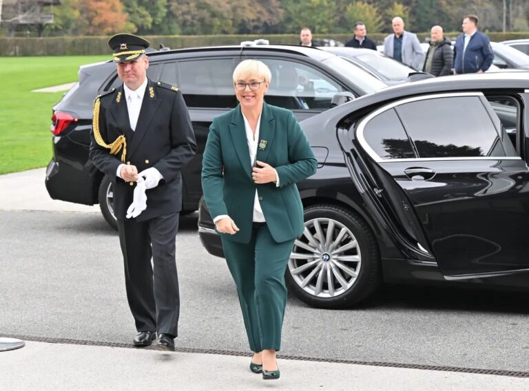 Nataša Pirc Musar kot Lady Di? – Tudi za njo, tako kot za princeso Diano, skoraj usoden predor
