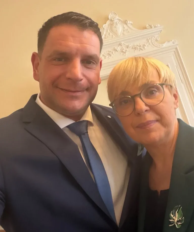 “Naj za 6-8 tednov prevzame Stevanović” – Zakaj bi nekateri, v času okrevanja Nataše Pirc Musar, na predsedniški funkcijo postavili Zorana Stevanovića?