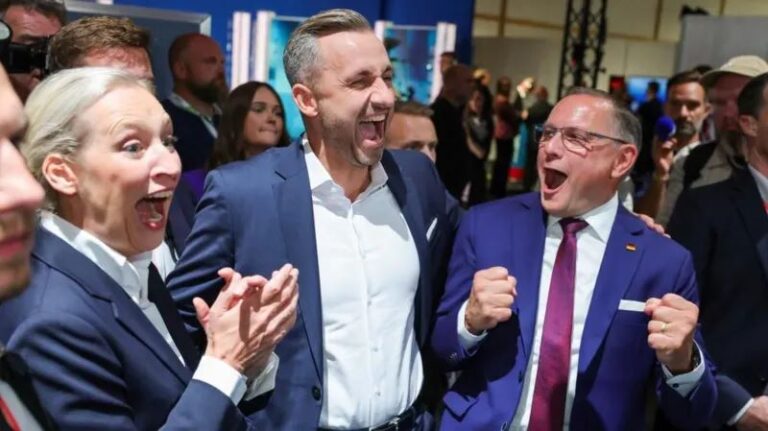 Nemška skrajno desna stranka AfD do velike zmage v vzhodni zvezni državi – Z 39-timi poslanci tik pod večino v 83 članskem parlamentu