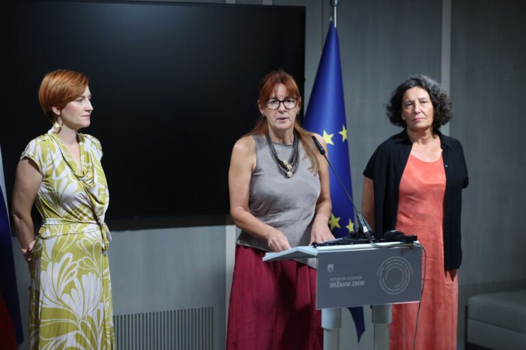 Janševi računajo, da bo zakon o lokalnih volitvah “zdržal” presojo ustavnega sodišča in ne bo vplivalo na izvedbo letošnjih volitev