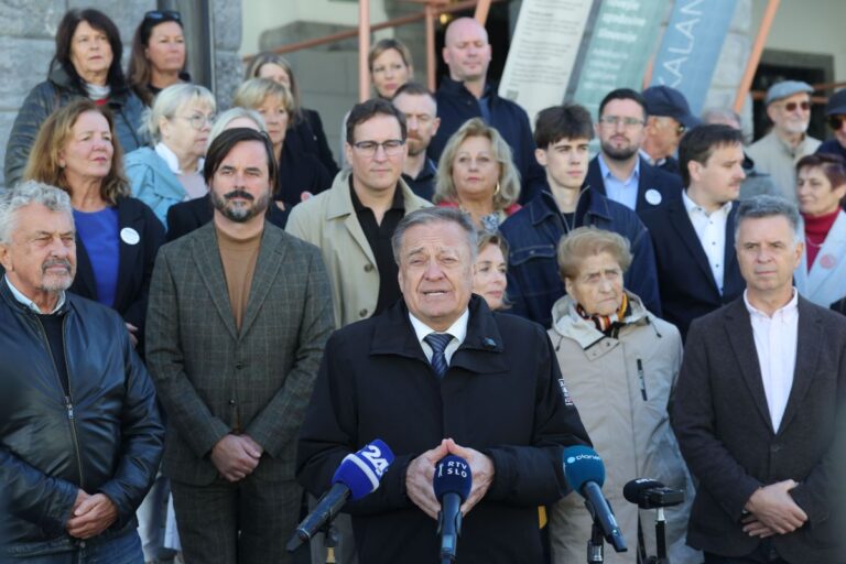 (V ŽIVO) Zoran Janković za zadnji mandat – Na listi, poleg preverjenih imen, tudi poslanca Gibanja Svoboda Lenart Žavbi in Duško Vujanović