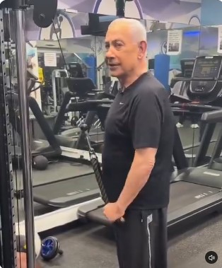 (VIDEO) Poglejte kako pa se na volitve pripravlja prijatelj Janeza Janše izraelski predsednik vlade 77 letni Benjamin Netanjahu?
